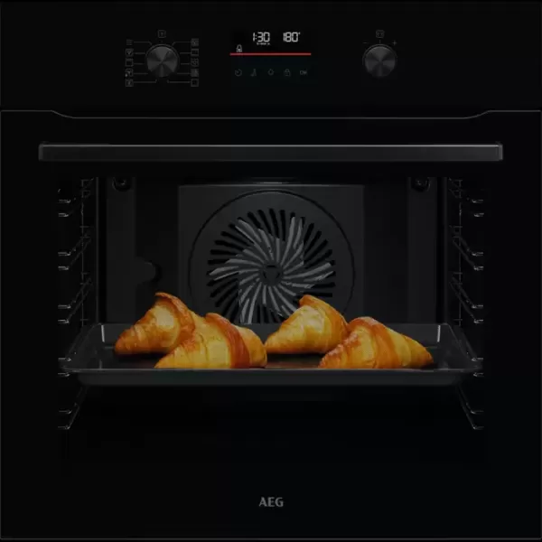 AEG NBA5P43AK SteamBake + AEG Mastery 8000 FlameLight HKB75453NB
